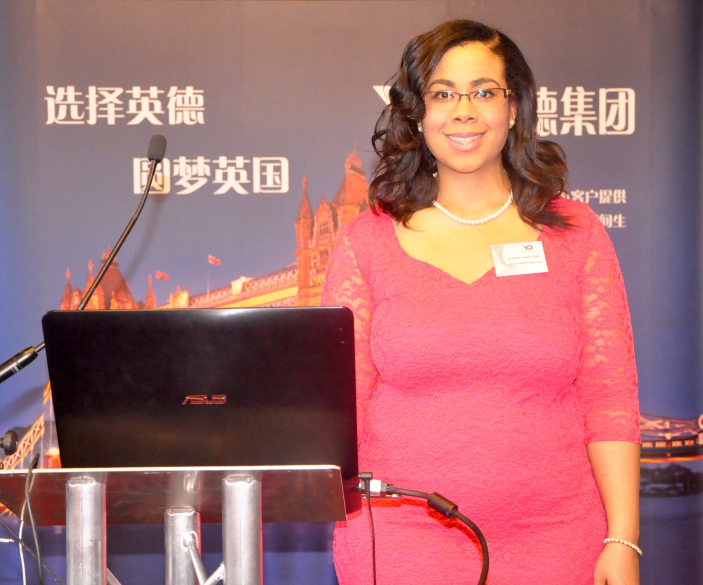 ISABELLA QUEEN Designer Handbags Made in Britain by Isabelle Ugochukwu